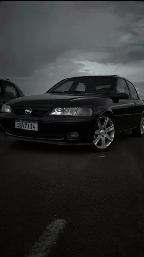 Chevrolet Vectra CD 2.2 16V / 2.0 16V Mec./aut. 1998