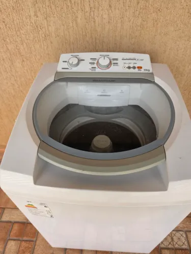 Vendo máquina de lavar Brastemp 11 kg.