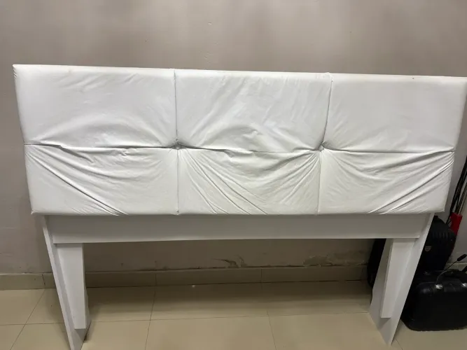 Cabeceira para cama 1.38 com baú