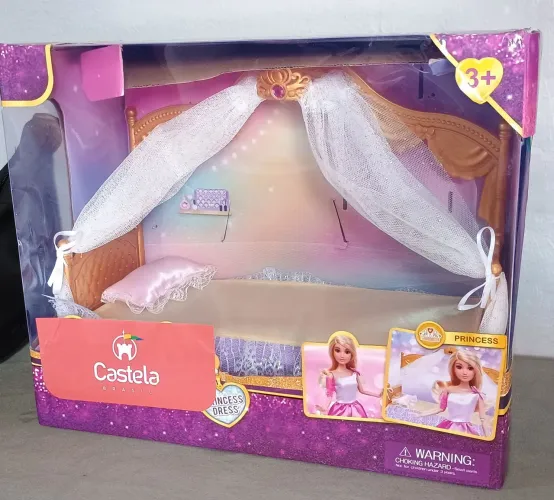 Cama para bonecas tipo Barbie e Monster High