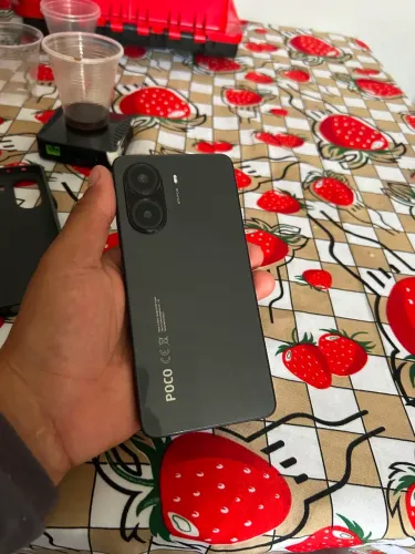 Vendo ou Troco Poco X7 pro em iPhone