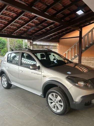 Renault Sandero Stepway Hi-power 1.6 8V 5P 2013