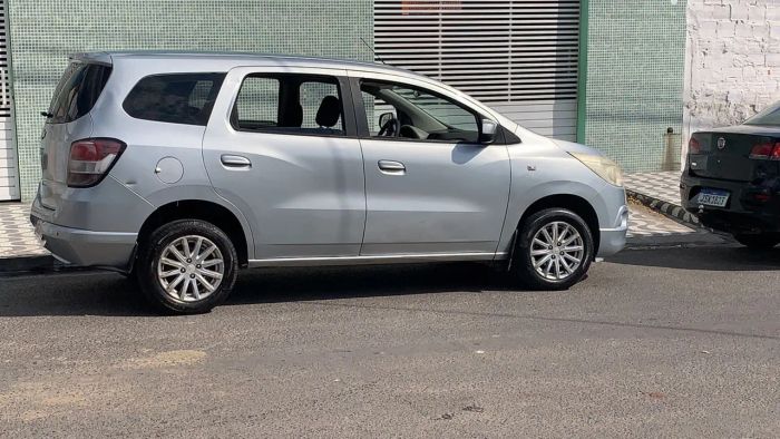 Imagem de Chevrolet Spin LT 1.8 8V Econo.flex 5P Mec. 2013
