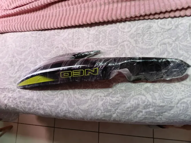Tampa lateral esquerda Neo 125.