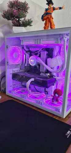 PC Gamer Completo Full White RGB - RX 7600 | 32GB | Teclado Magnético + Jogos Steam