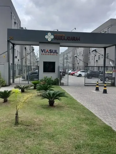 Alugue um Apartamento Térreo Mobiliado no Marajoara I