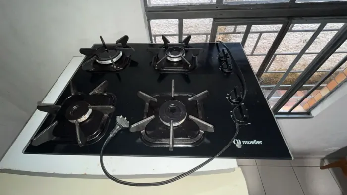 Cooktop e geladeira