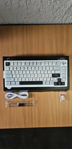 Teclado Mecânico MK 32 Magicago 75% Com Knob