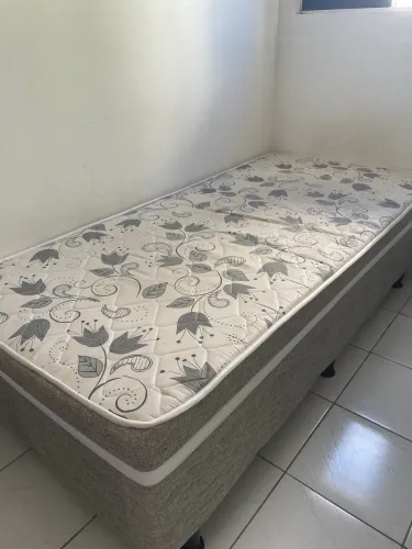 Cama Solteiro