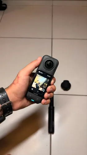 INSTA 360 X5