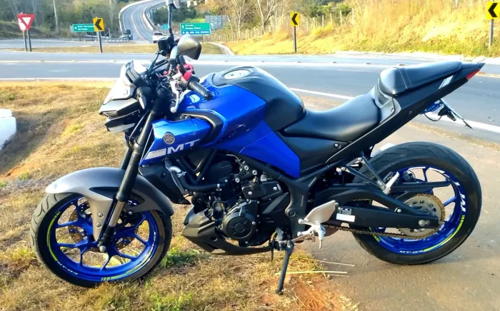 Vendo MT 03 ano 2021 SUPER NOVA.