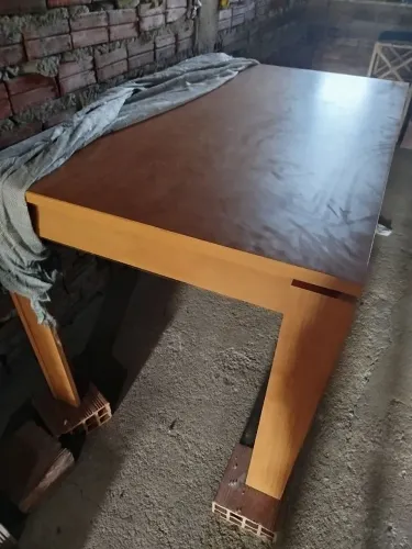 Mesa com 4 cadeiras