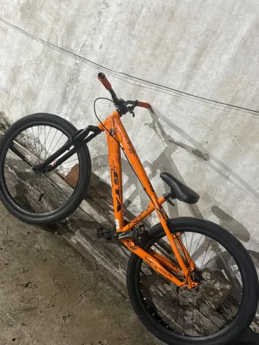 BICICLETA GTA ARO 26
