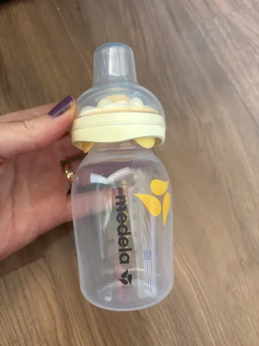Mamadeira medela NOVA