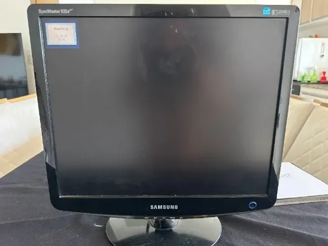 Monitor Samsung 19?