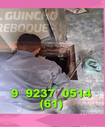 Desentupimento? Fale agora no zap com um especialista: Tanques, piscinas, esgotos, canos e