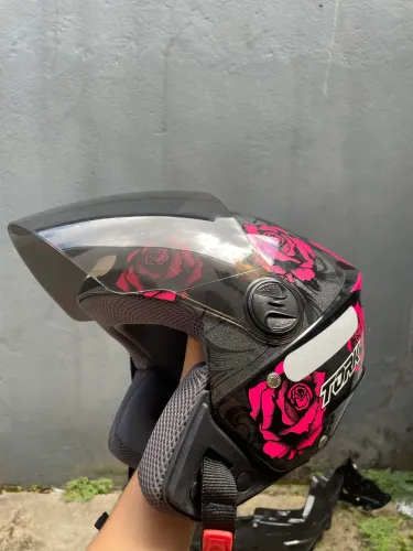 CAPACETE PRO TORK FLOWERS ROSA
