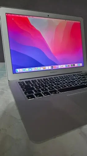 MacBook Air 2015 - 8GB, 256GB - Apenas 278 ciclos