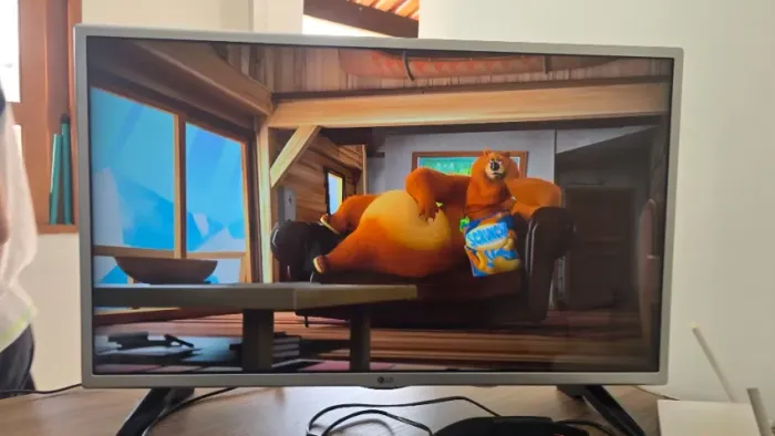 Smart TV LG 32? 32LJ600B Conservada