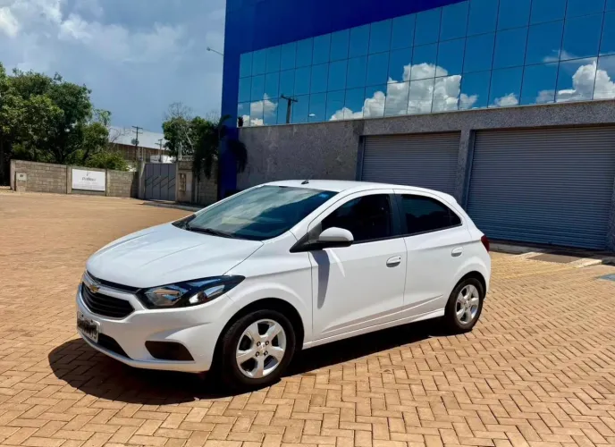 Chevrolet Onix Hatch LT 1.4 8V Flex Mec. 4P 2019