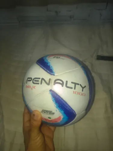 Bola