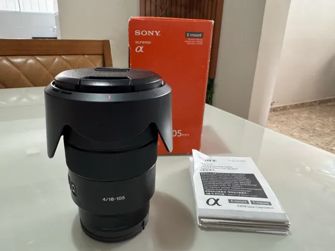 Lente Sony 18-105mm f/4 G OSS - Power Zoom - Completa na caixa!