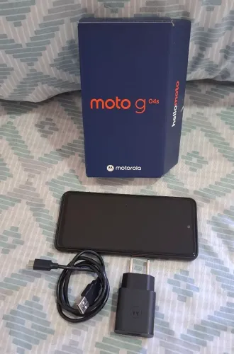 Celular moto g04s