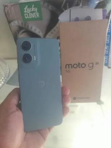 Vendo celular moto g35  pra sair pq estou precisando do dinheiro 