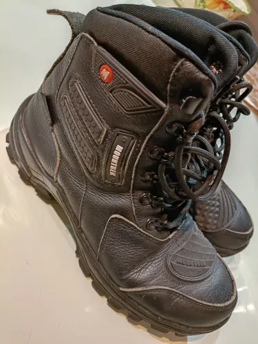 Bota motoqueiro couro