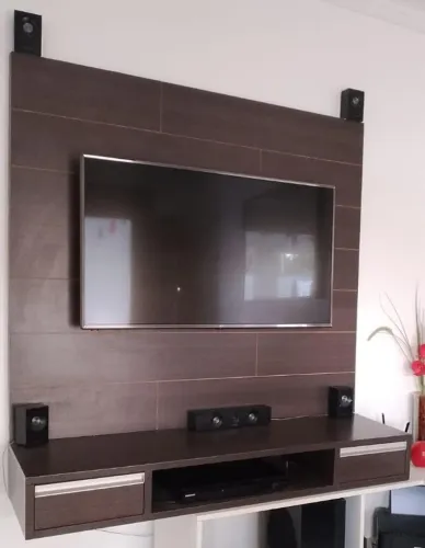 Painel para TVs até 65" + Home Theater