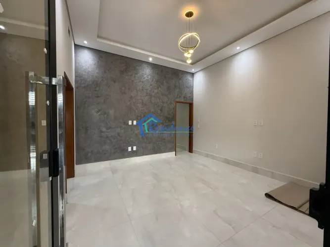 Casa Completa com 3 Dormitórios e Móveis Planejados à Venda no Jardim Nova Veneza  Indaiat