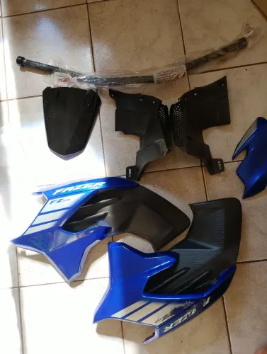 Carenagem da fazer 250 