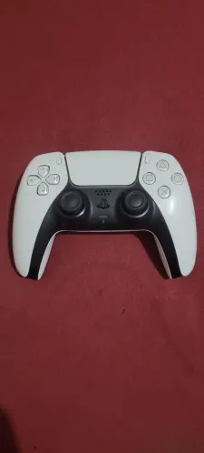 CONTROLE DE PS5 DUALSENSE SEMI NOVO POUCO USADO