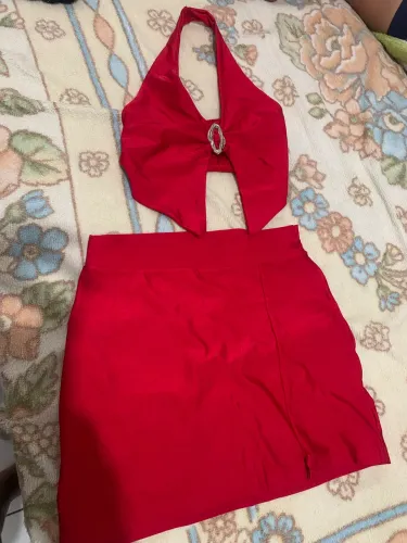 Vende-se conjunto nunca usado tamanho M