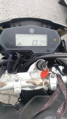 Vendo Yamaha