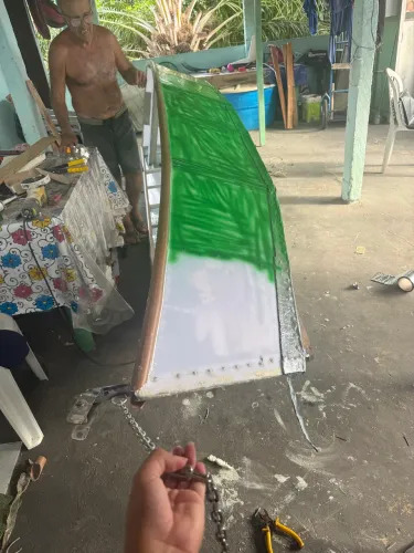 Barco em fase de acabamento 