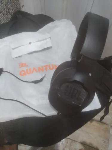 Fone JBL Quantum 100 m2