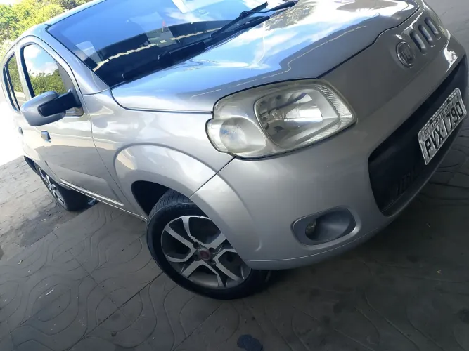Fiat Uno Vivace Celeb. 1.0 EVO F.flex 8V 5P 2015