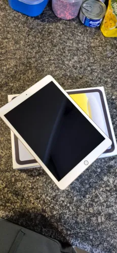 Ipad 7 em perfeito estado