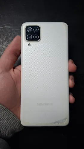 Samsung a12