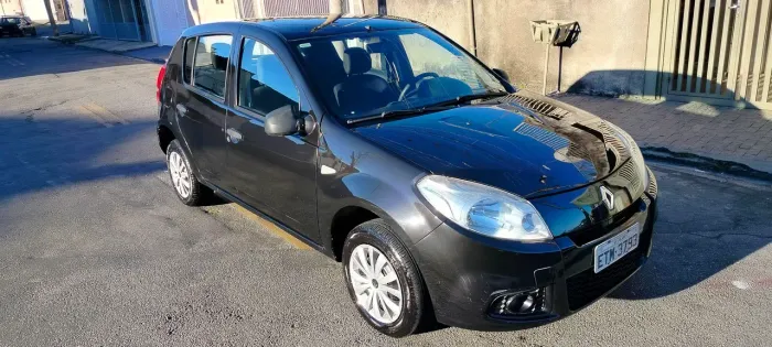 Renault Sandero Authentique Hi-flex 1.0 16V 5P 2012