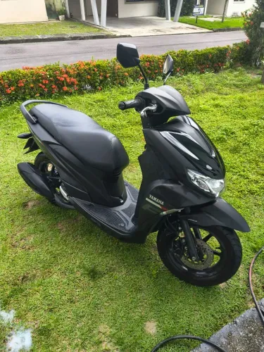 Yamaha fluo 2025