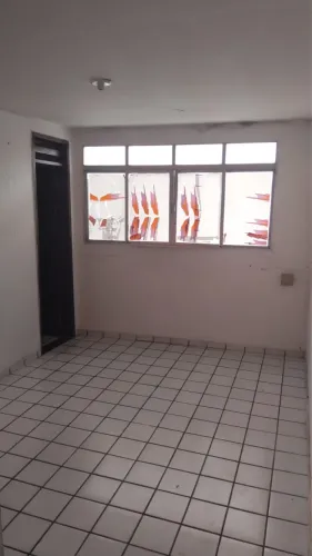 Kitnet para alugar, em uma ótima localização e pertinho do Parque do Povo!