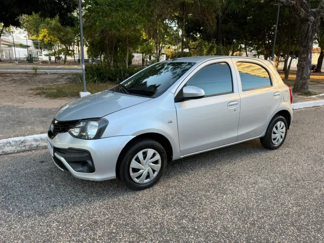 Toyota Etios X 1.3 Flex 16V 5P Aut. 2019