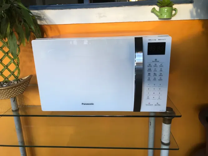Microondas !!! MUITO NOVO !!! Panasonic 34 litros