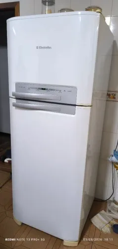 Geladeira Eletrolux Duplex Branca Frost Free 402 litros
