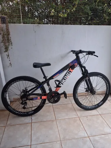 Bicicleta Vikingx tuff 25