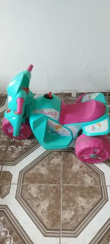 Moto elétrica Bandeirantes