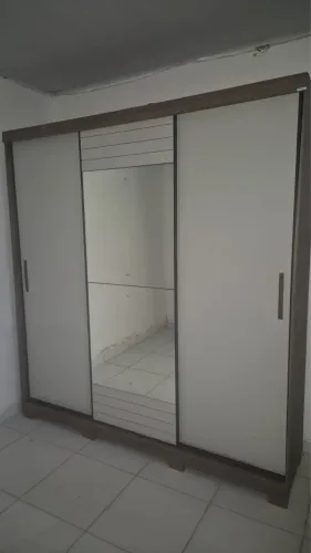 Guarda-roupa