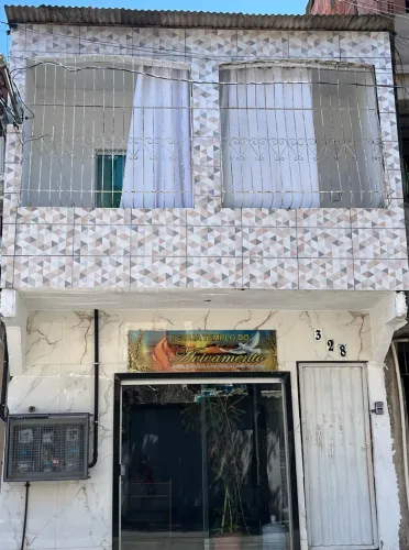 Vendo casa 2° andar com laje e escada para construir uma outra em cima - São Pedro